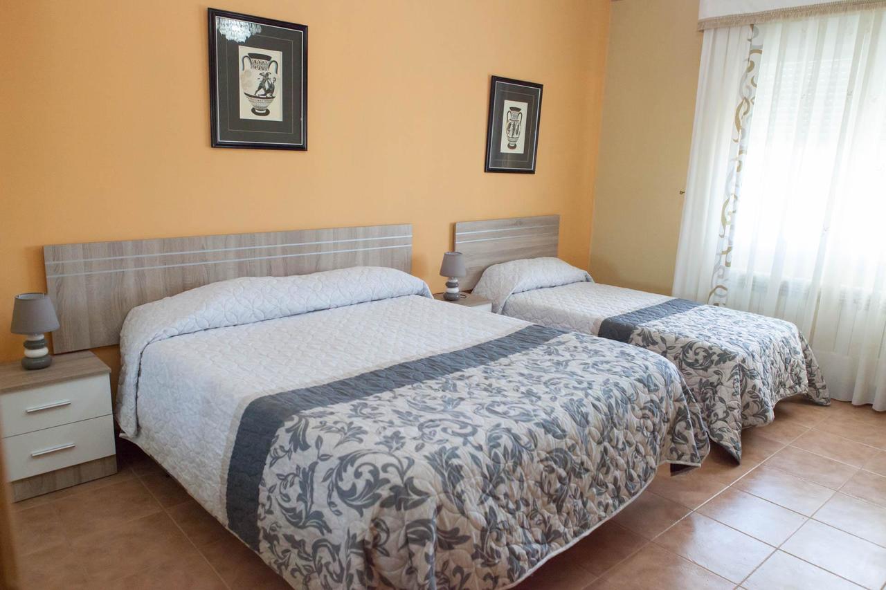 La Rosaleda De Orgaz Vendégház Kültér fotó